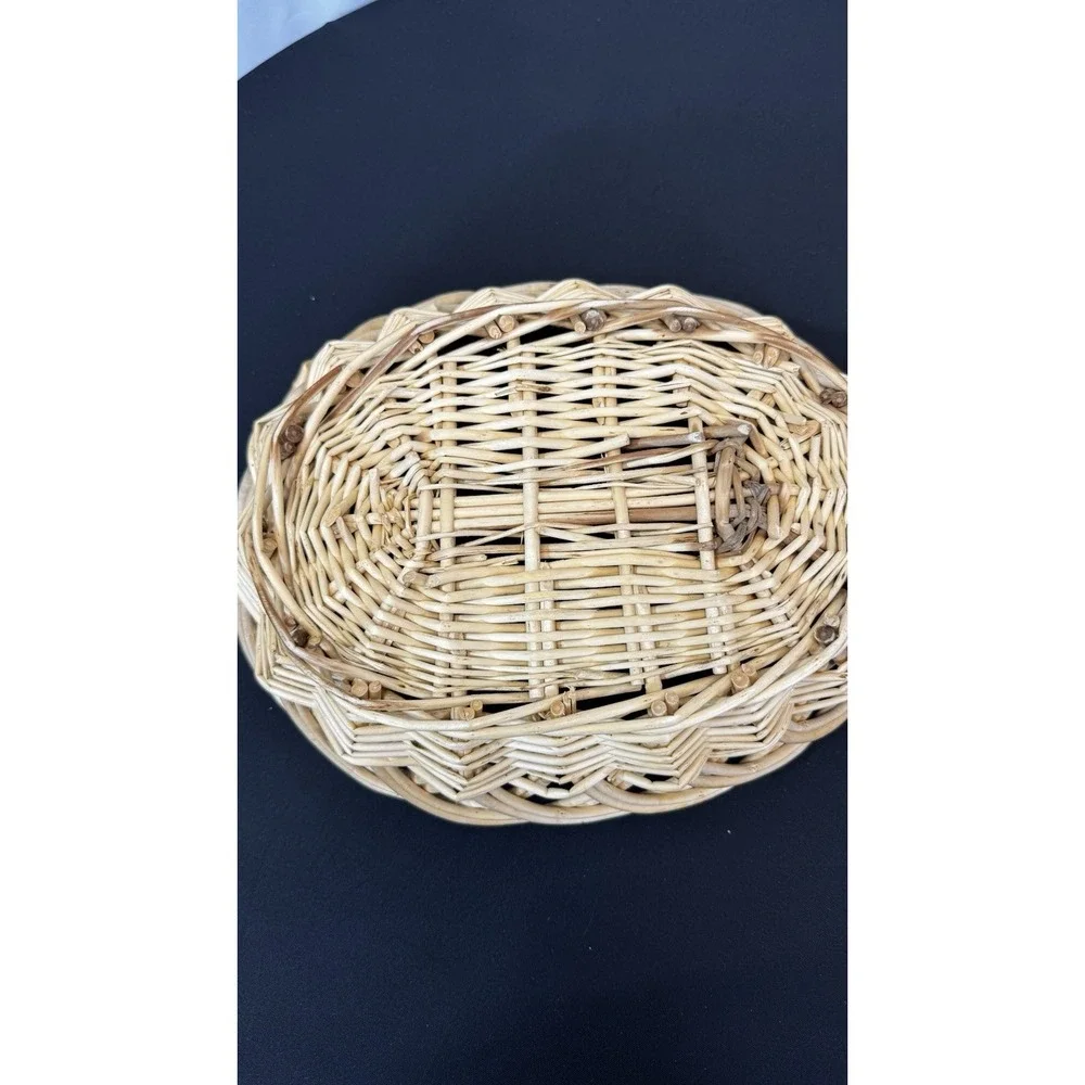 Rustic Farmhouse Cottage Woven Wicker Basket VINTAGE‎